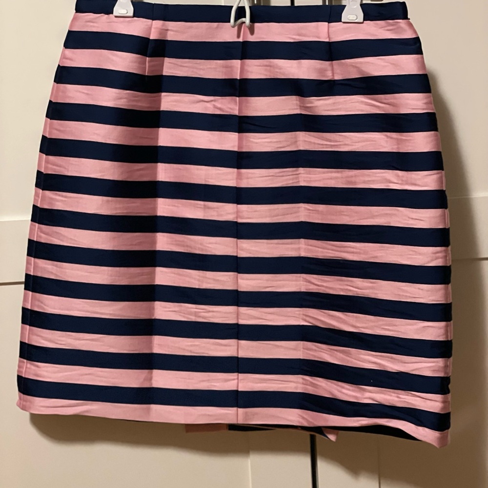 Pink Stripes - Picture 3 of 4